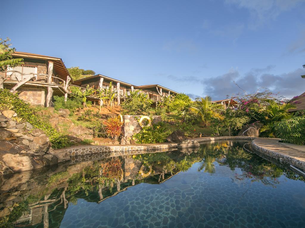 Hotel Hare Uta Hanga Roa Exterior foto